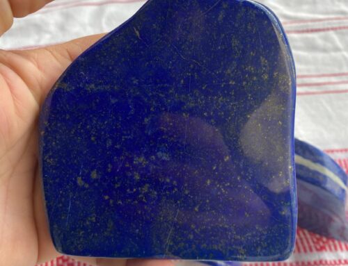 Lapis lazuli lots